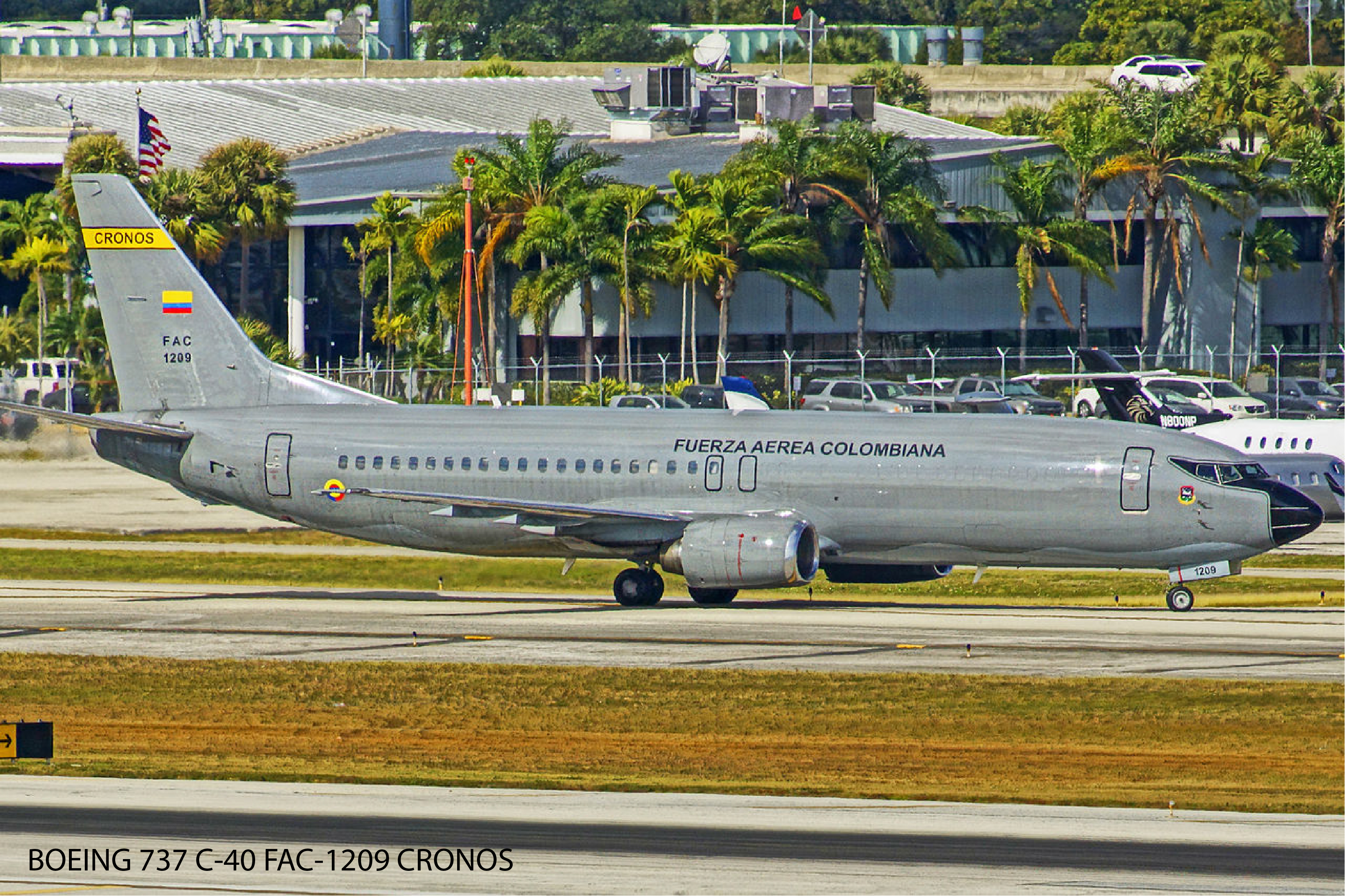 BOEING 737 C-40 FAC-1209 CRONOS