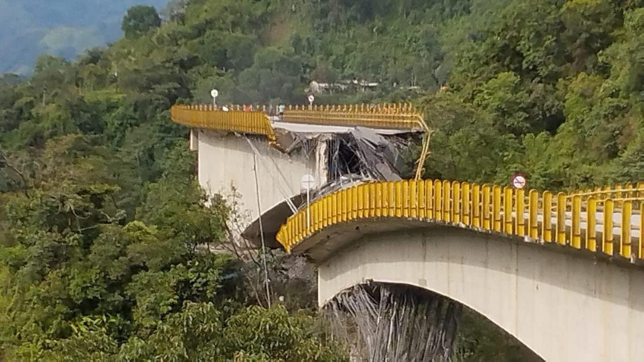 PUENTE LOS GRILLOS 1