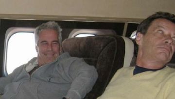 Jeffrey Epstein junto a Jean-Luc Brunel/La Verdad