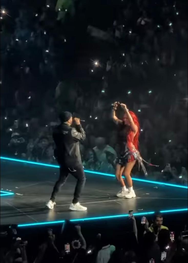 Nicky Jam estuvo como artista invitado en el show de Karol G/Pulso Pop News