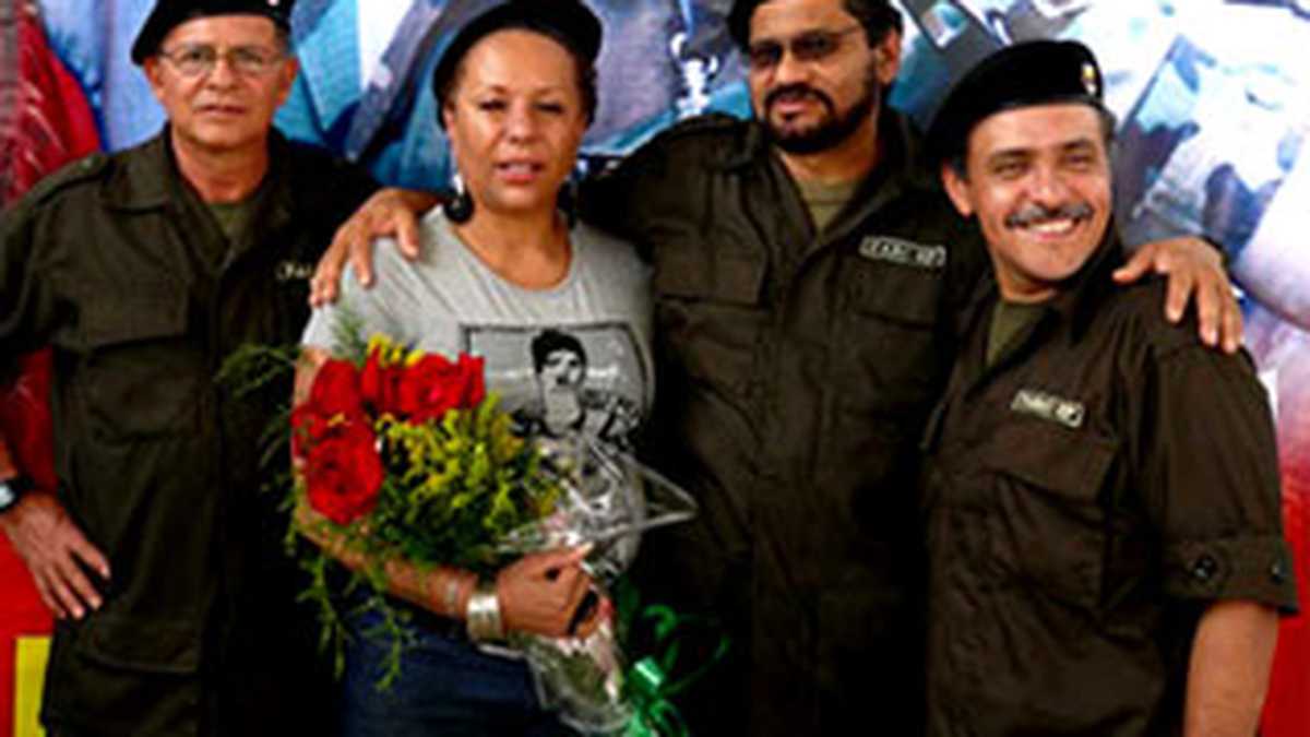 Fotografia de Piedad Córdoba con integrantes de las Farc: ‘Iván Márquez’, Rodrigo Granda y ‘José Santrich / Semana