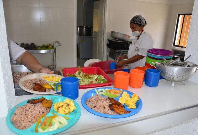 Programa de Alimentación Escolar/RCN Radio