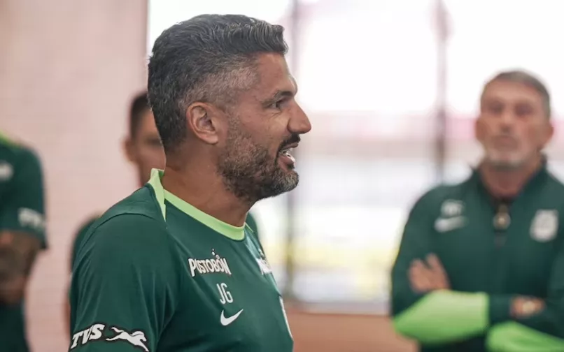 javier gandolfi dt de nacional