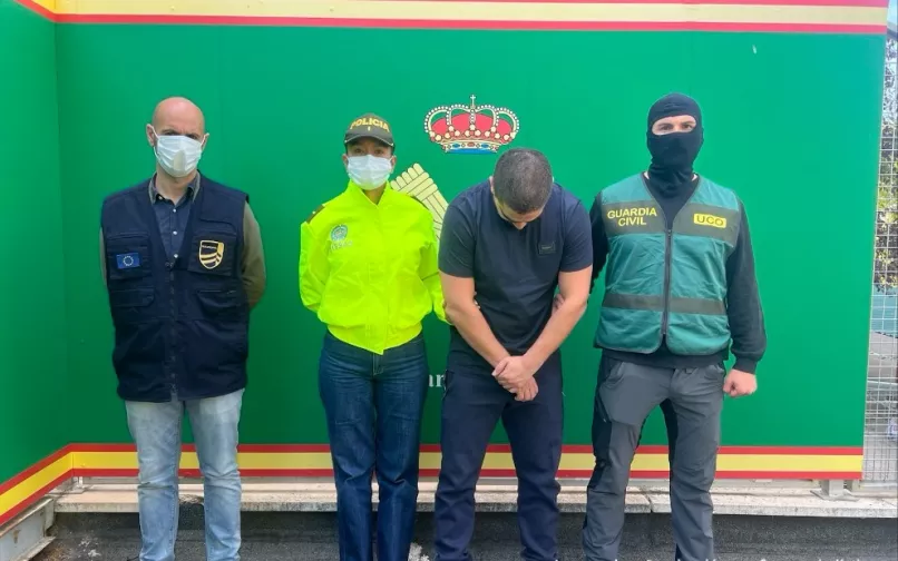 Capturado por lavar los recursos procedentes del envió de cocaína a Europa vía marítima.