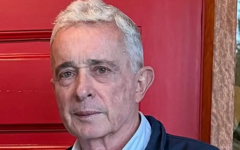 Álvaro Uribe nov 25