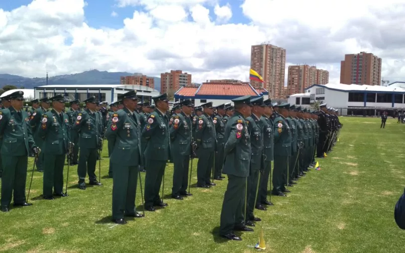 Ascensos de oficiales