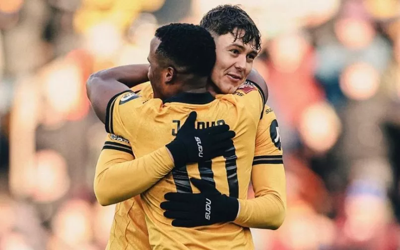 jhon arias wolves 26