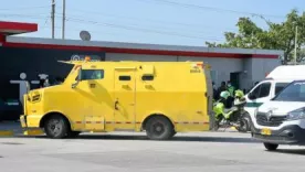 Balacera en medio de un atraco a carro de valores en Atlántico