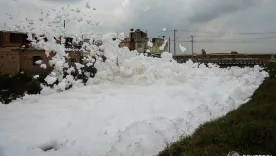 Emergencia por espuma tóxica que invade Mosquera, Cundinamarca