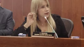 Senadora fue demandada por su empleada tras injusticias laborales