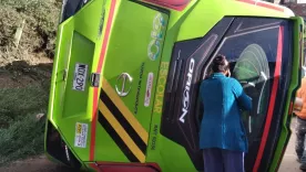 Bus escolar sufrió accidente 