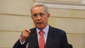 Álvaro Uribe Vélez 29