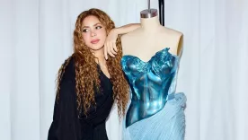 shakira vestido azul