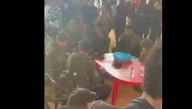 Mil secuestrados