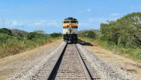 Vía férrea de Cerrejón en La Guajira 