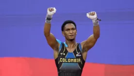 Héctor Viveros, campeón bolivariano en arranque
