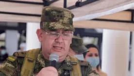 General Huertas no ha sido suspendido