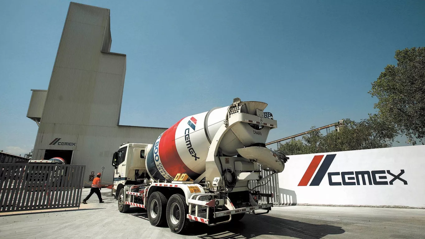 Confirman millonaria multa contra Cemex