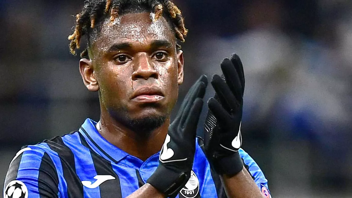 Duván Zapata tendrá al menos 10 días de incapacidad