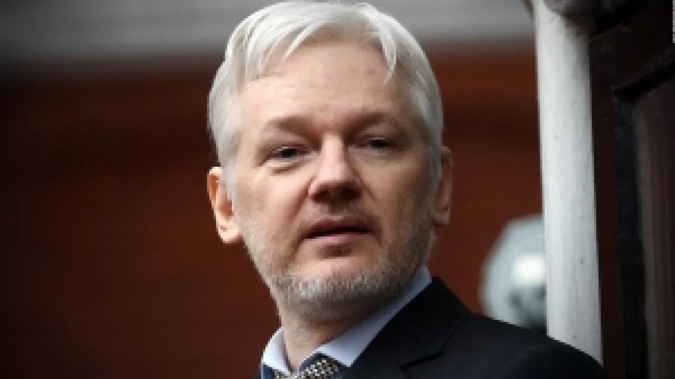 julian assange