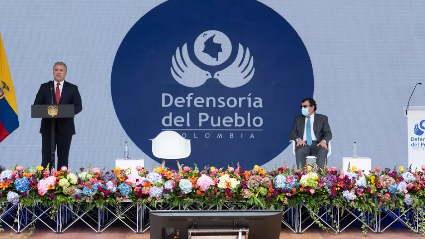 Feria de contratos 2022 en Defensoria del Pueblo