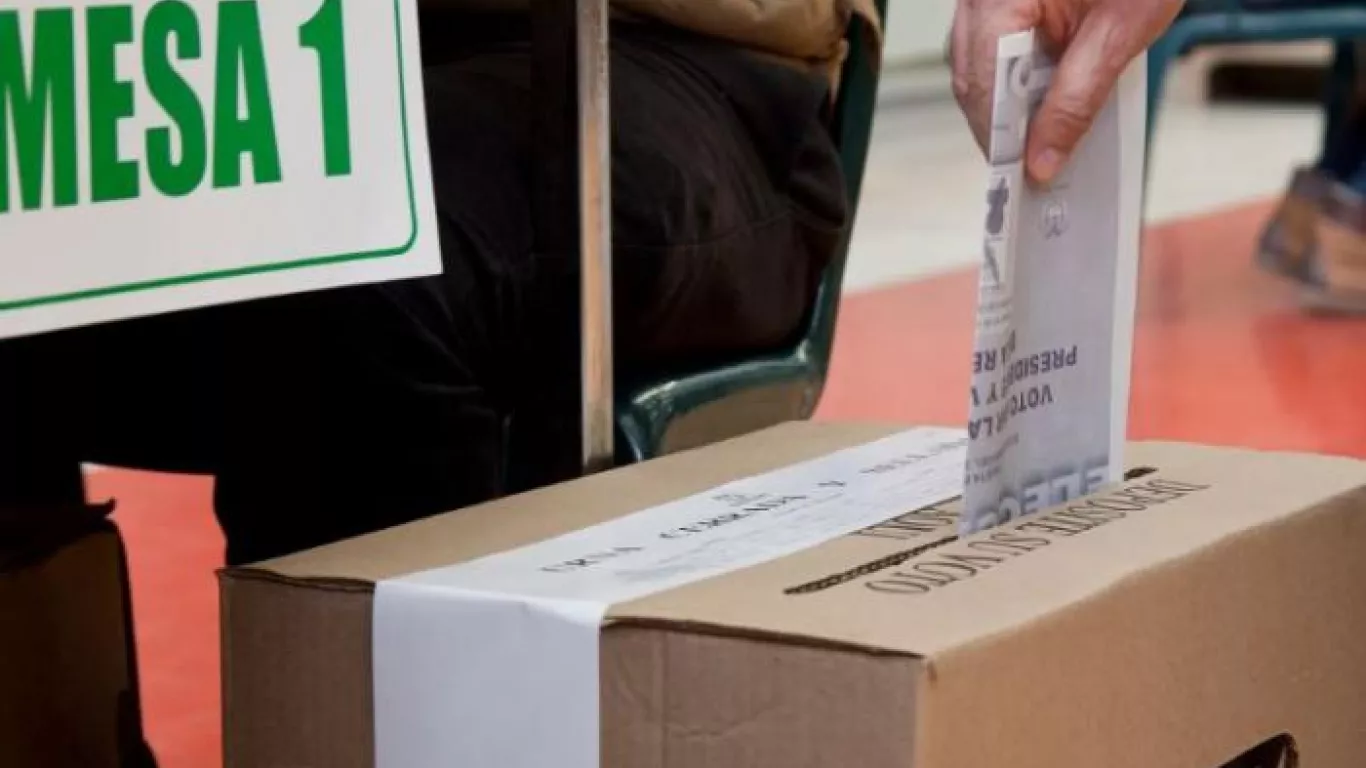 El próximo 13 de marzo no se exigirá carné de vacunación para votar