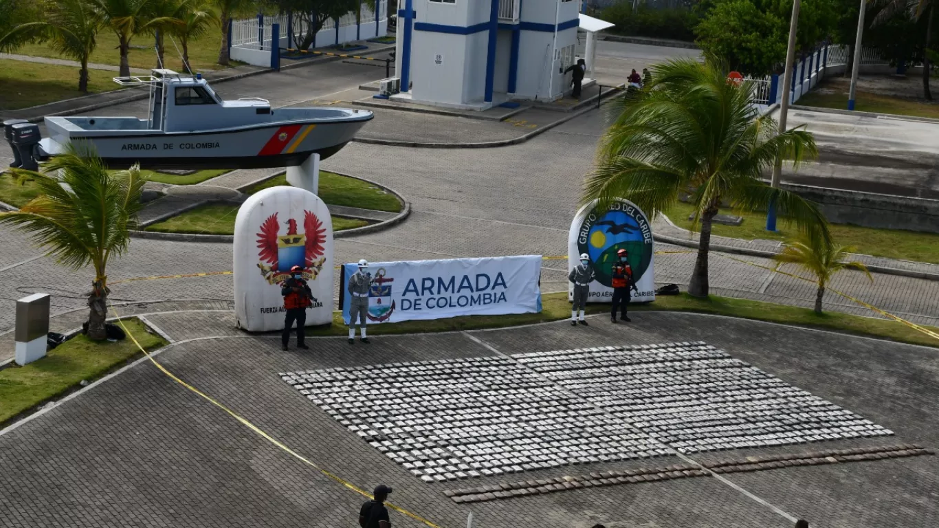 Fuerzas Militares incautan 4,3 toneladas de cocaína en San Andrés