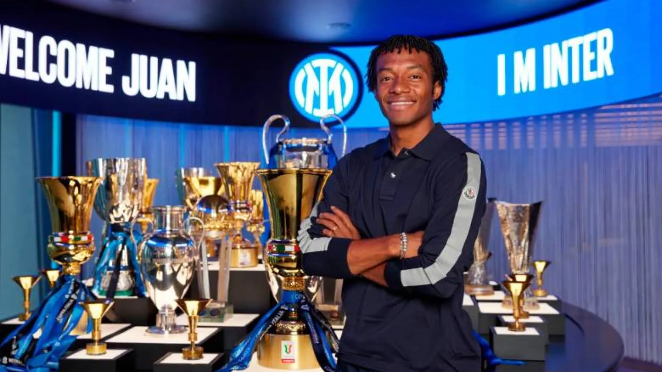  Juan Guillermo Cuadrado Inter de Milan