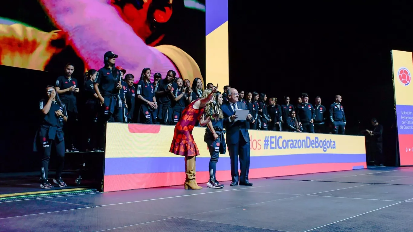 Homenaje Selección Colombia fem