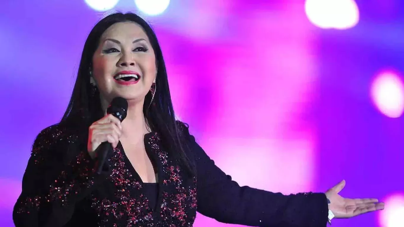 Ana Gabriel 24