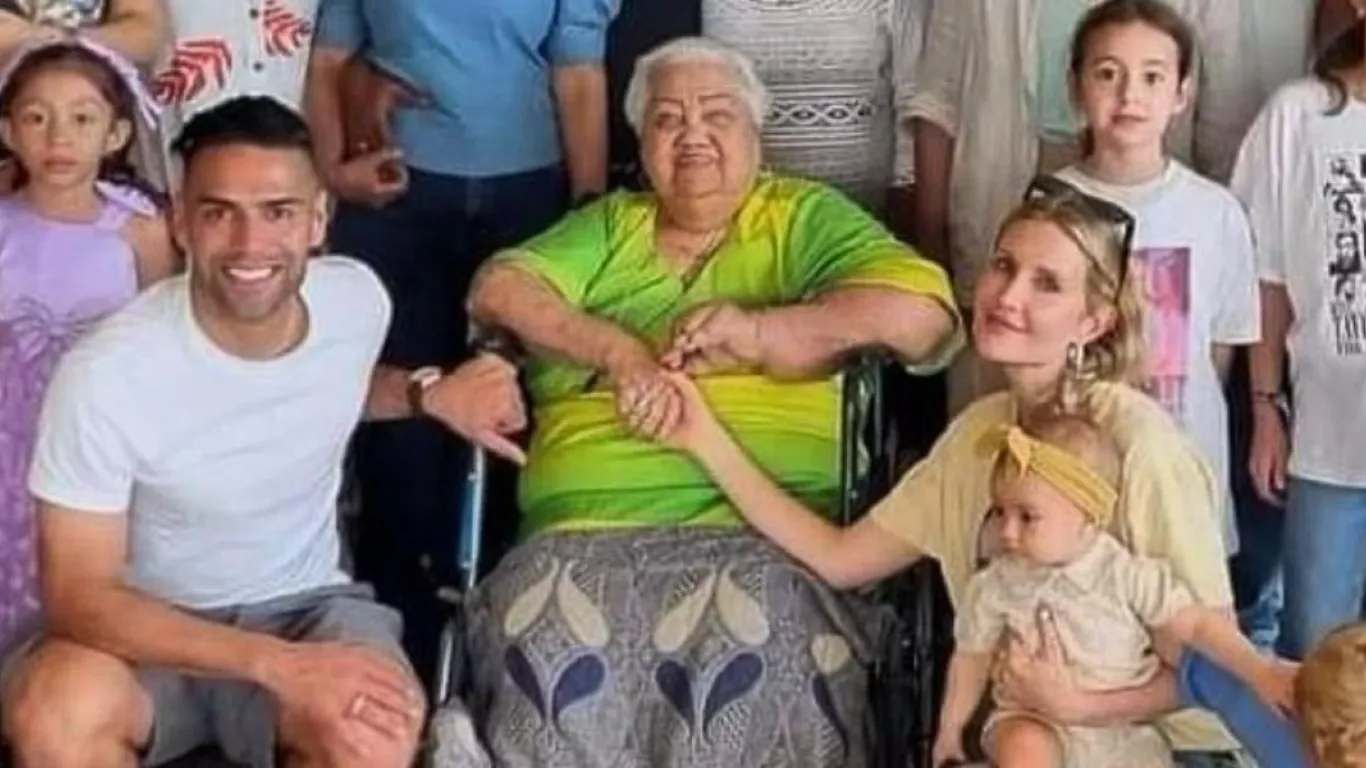 abuela falcao