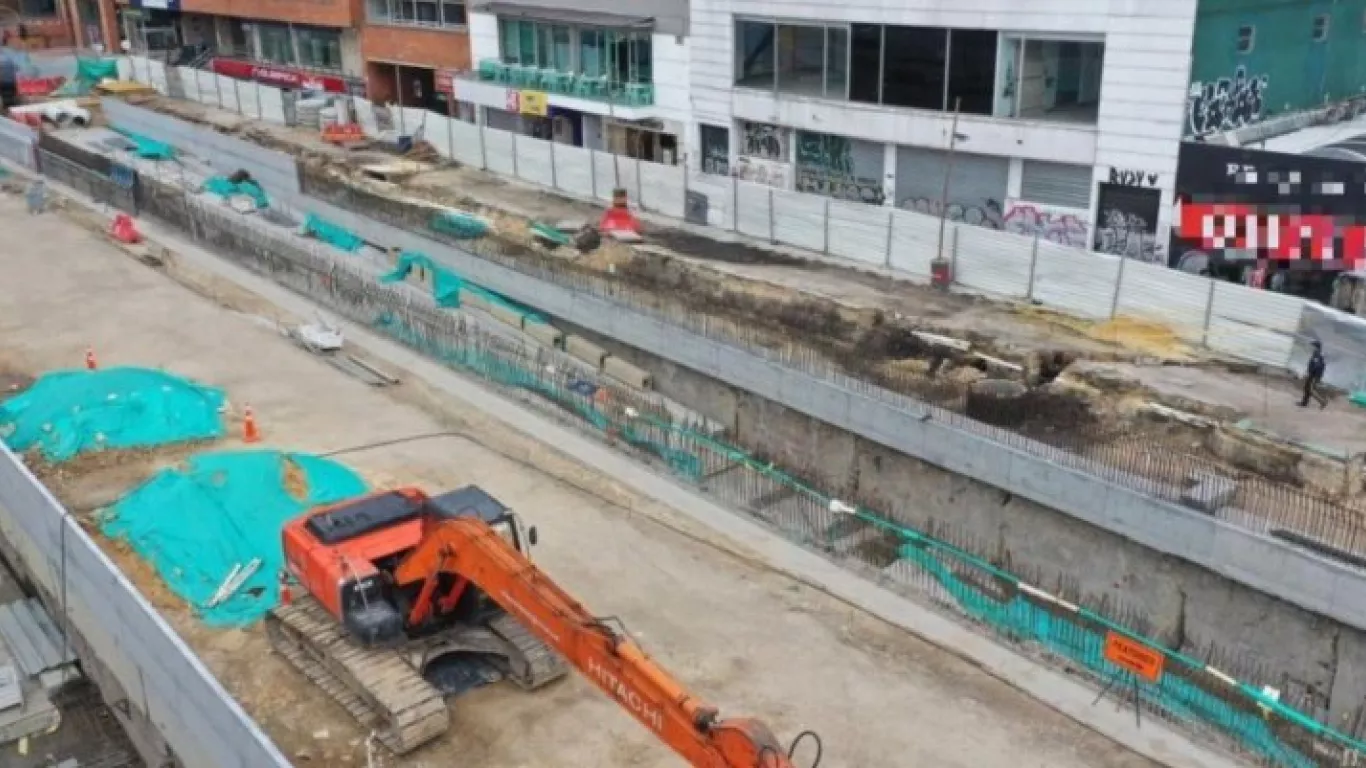 obra metro avenida Caracas con calle 26