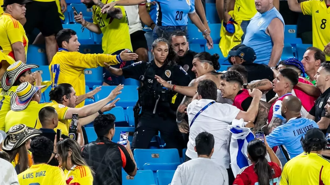 HINCHADA SELECCIÓN COLOMBIA 13 JULIO