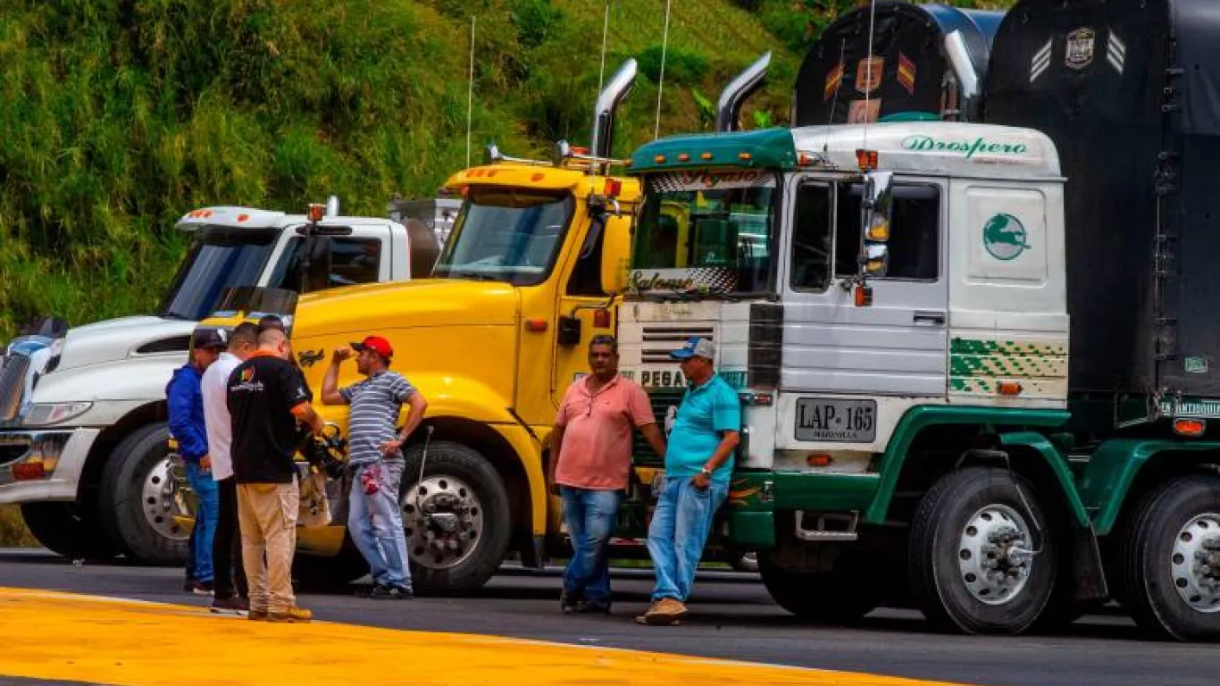 camioneros en colombia 22 agosto