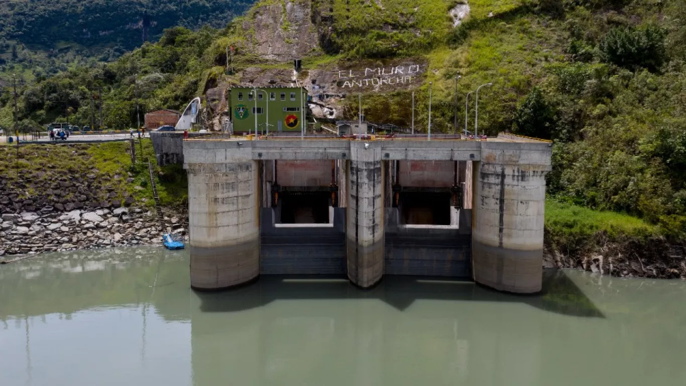 Hidroeléctrica El Guavio