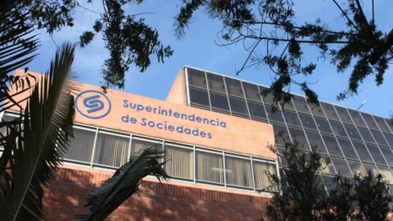 Fachada-Supersociedades