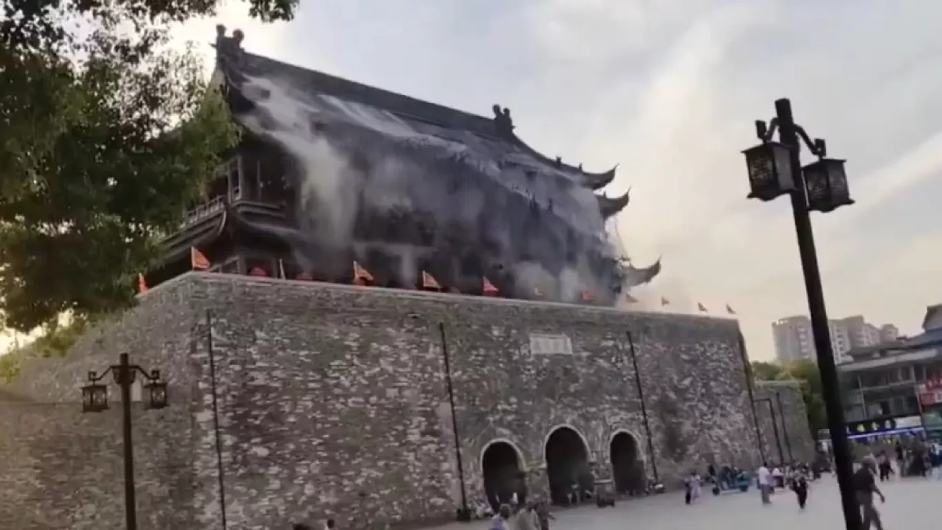 Torre Fengyang