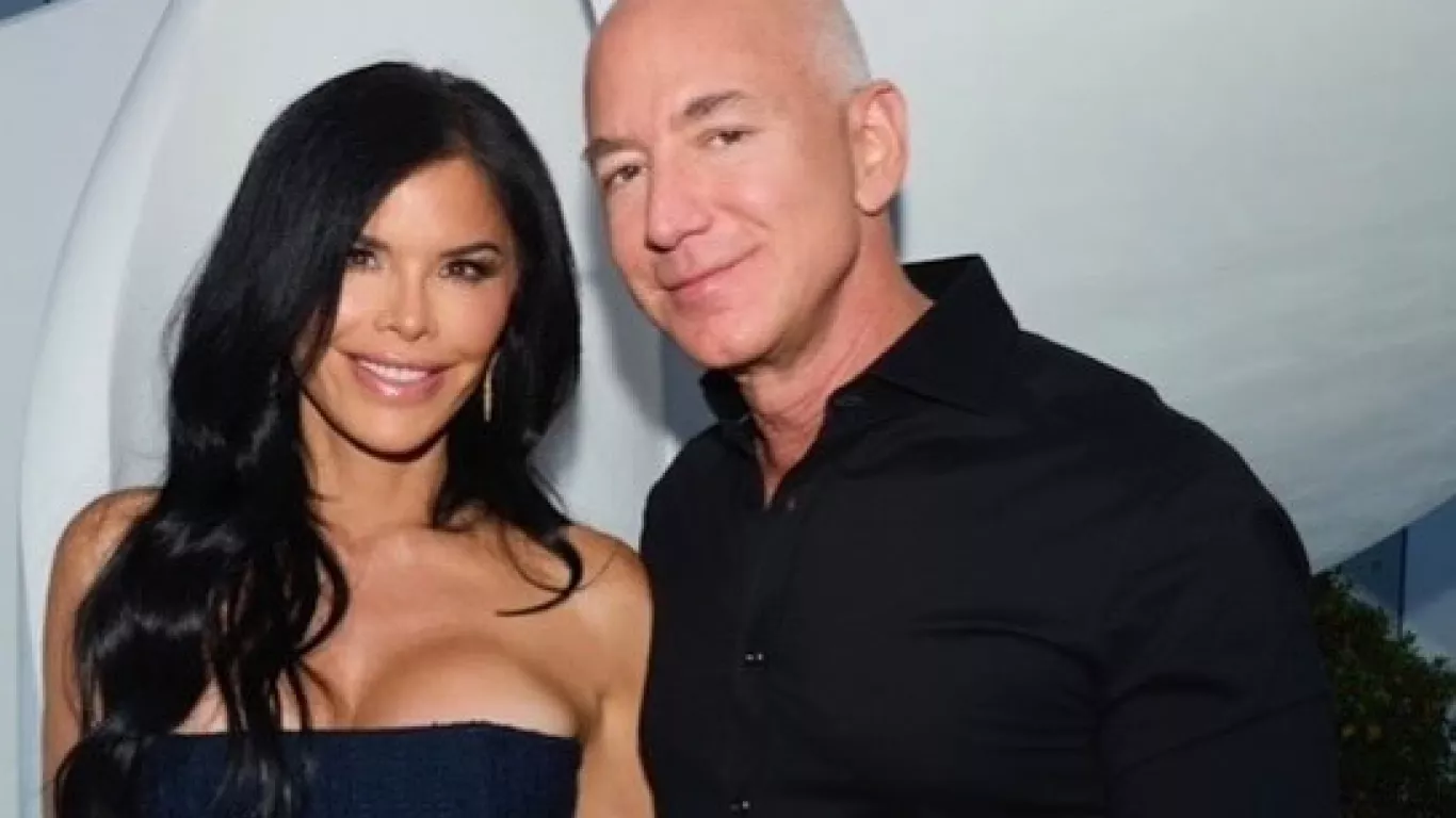 Jeff Bezos y Lauren Sánchez