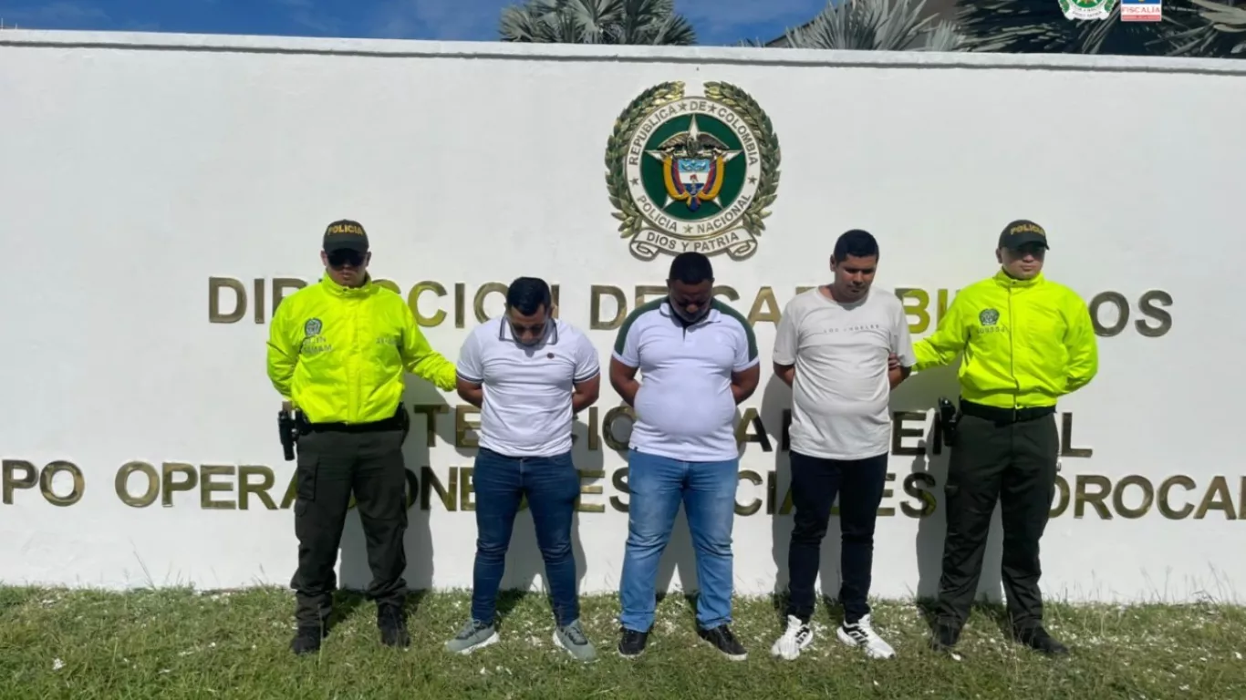 Policias ilegales