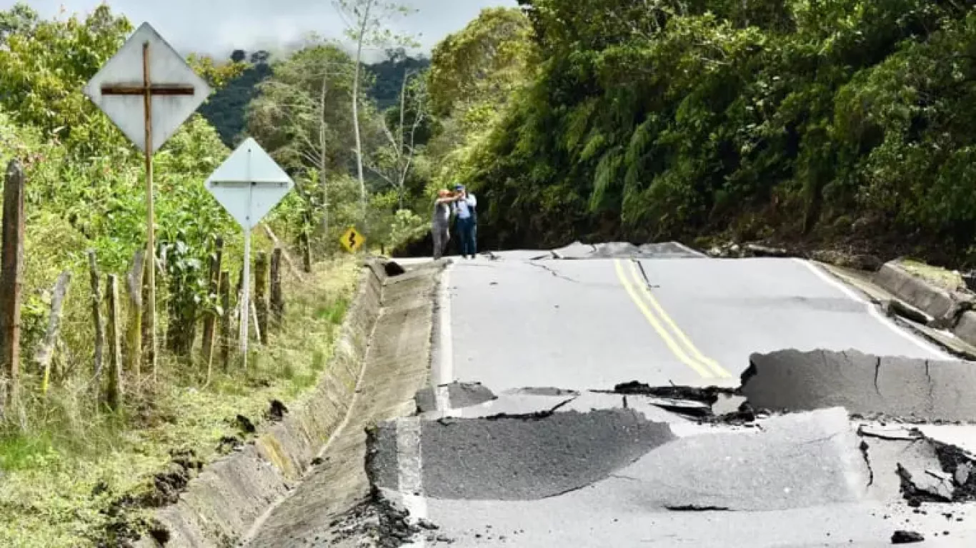 Colapso de la troncal del Carare