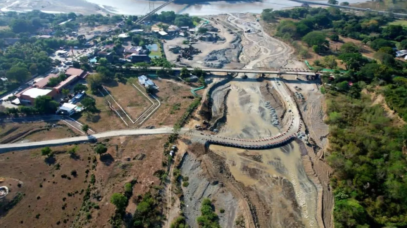 Vía Medellín-Urabá. Tomada de la ANI