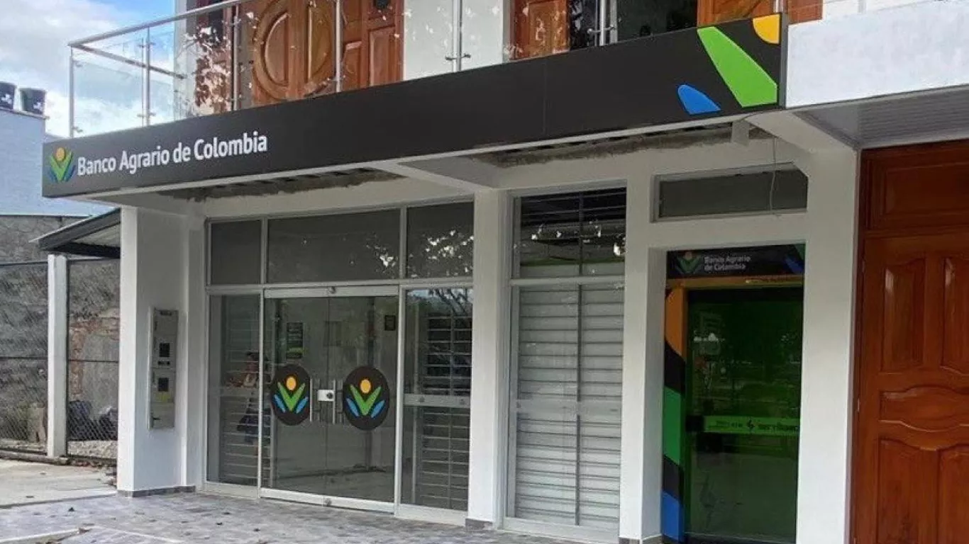 Nueva oficina inaugurada del Banco Agrario