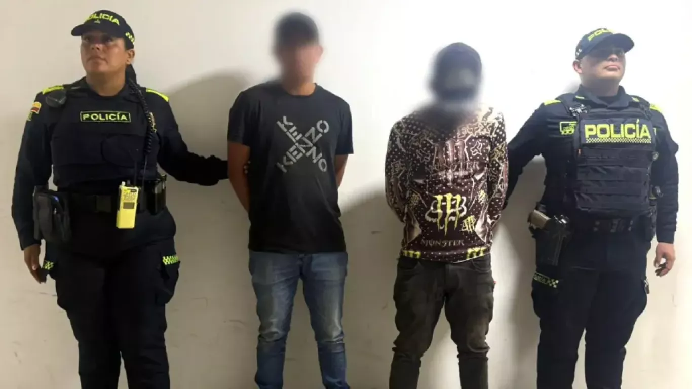 Capturados por lanzar granada artesanal de bajo poder destructivo