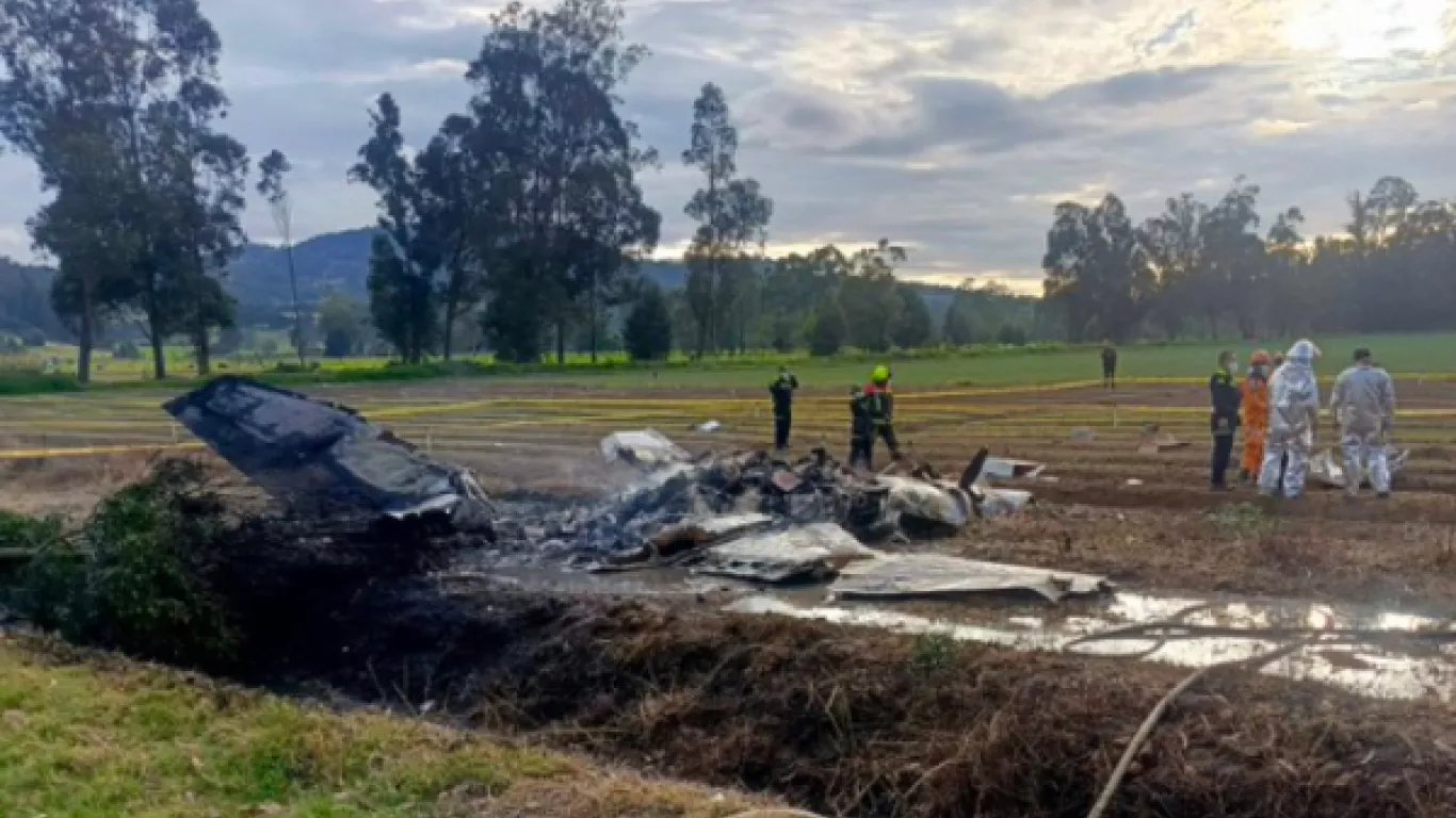 imagen del accidente aéreo