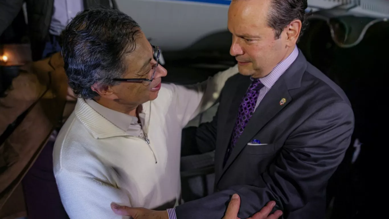 Presidente Gustavo Petro en su llegada a Panamá