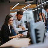 trabajadores oficina